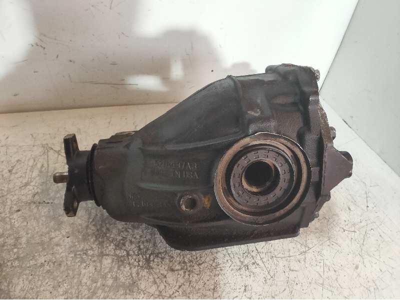 Recambio de diferencial trasero para chrysler 300 c 3.5 referencia OEM IAM P52111503AD 64490 