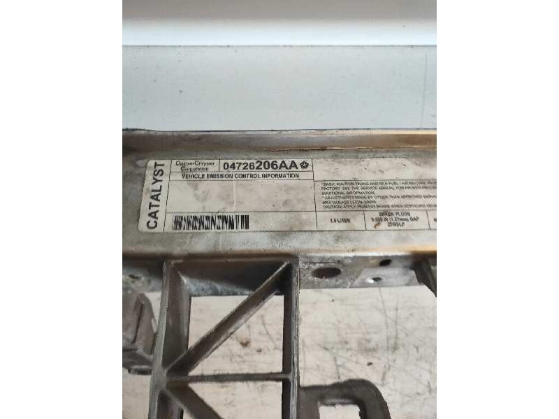 Recambio de panel frontal para chrysler 300 c 3.5 referencia OEM IAM 047262106AA  