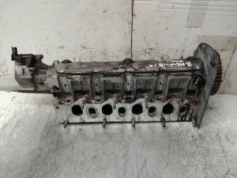 Recambio de culata para renault megane ii classic berlina confort authentique referencia OEM IAM F9Q  