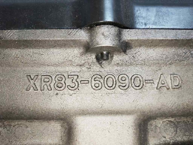 Recambio de culata para jaguar s-type 4.0 v8 32v cat referencia OEM IAM PNPCE XR836090A DERECHA