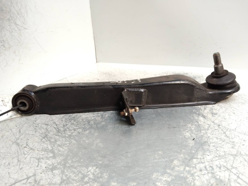 Recambio de brazo suspension inferior trasero izquierdo para kia opirus 3.5 v6 cat referencia OEM IAM   