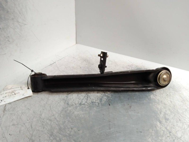 Recambio de brazo suspension inferior trasero izquierdo para kia opirus 3.5 v6 cat referencia OEM IAM   