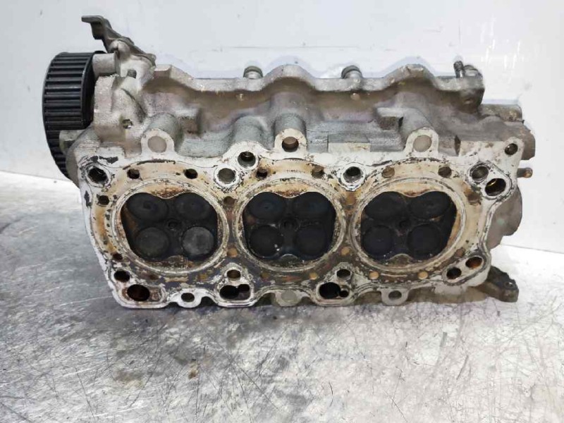 Recambio de culata para mazda 626 berlina (ge) 2.5 v6 24v cat referencia OEM IAM KLZE KL1O1 DERECHA