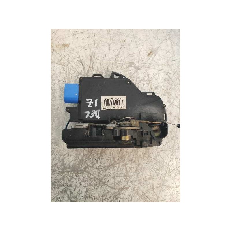 Recambio de motor cierre centralizado delantero izquierdo para porsche cayenne (typ 9pa) básico referencia OEM IAM 3D1837015  