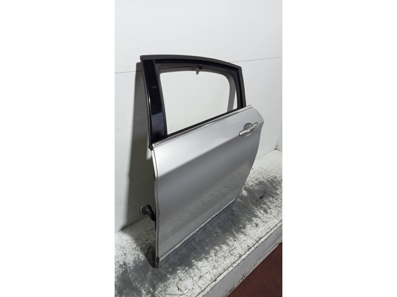 Recambio de puerta trasera izquierda para citroen c5 berlina exclusive referencia OEM IAM   4P