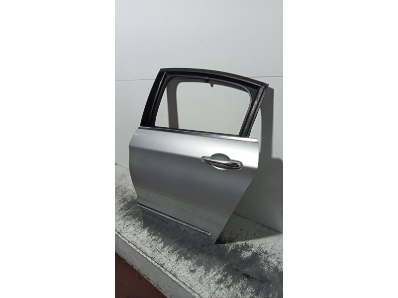 Recambio de puerta trasera izquierda para citroen c5 berlina exclusive referencia OEM IAM   4P