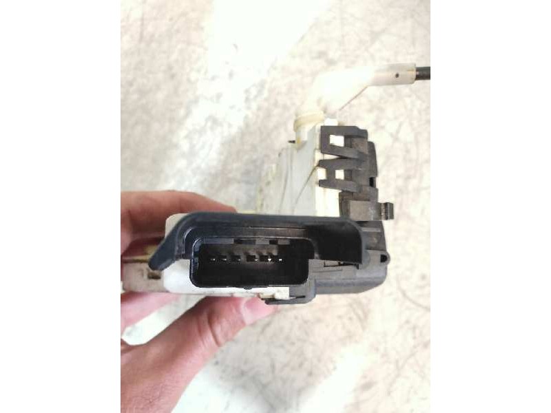 Recambio de motor cierre centralizado delantero izquierdo para citroen ds3 base referencia OEM IAM 836157  