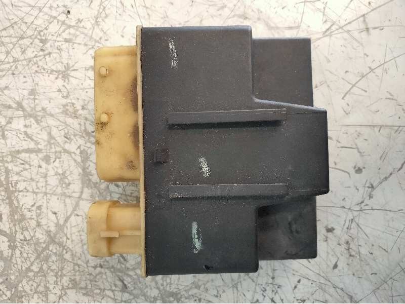 Recambio de caja precalentamiento para citroen ds3 base referencia OEM IAM 9652021180  