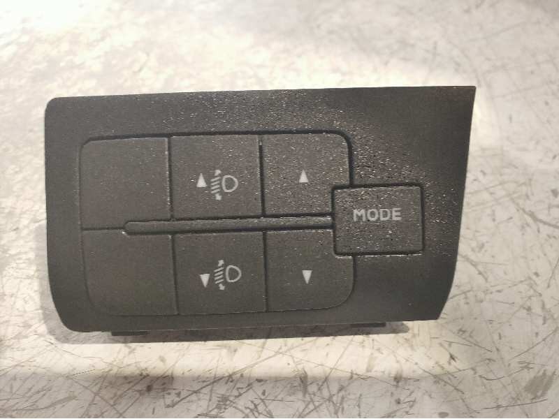 Recambio de mando multifuncion para citroen jumper combi (06.2006) 33 l2h2 hdi 130 fap referencia OEM IAM 7355331110  