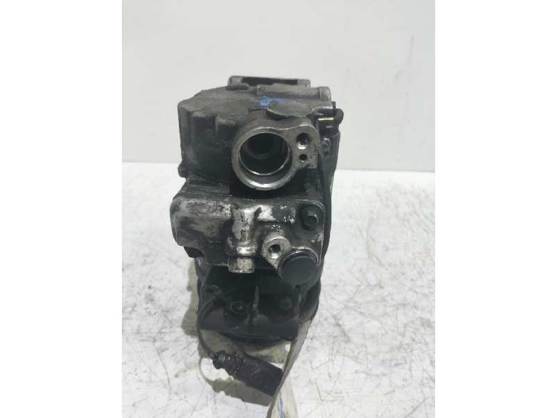 Recambio de compresor aire acondicionado para audi a4 berlina (b5) 2.5 v6 24v tdi referencia OEM IAM 4472209570  2001