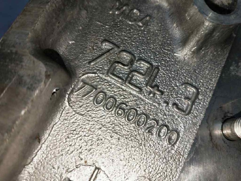 Recambio de culata para renault laguna (b56) 2.2 diesel referencia OEM IAM G8T7 7700600200 