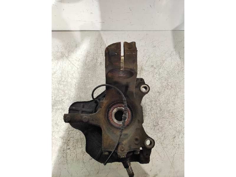 Recambio de mangueta delantera izquierda para citroen jumper combi (06.2006) 33 l2h2 hdi 130 fap referencia OEM IAM 13F25A  