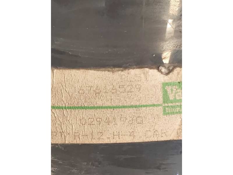 Recambio de faro derecho para renault 12 referencia OEM IAM 67614529  