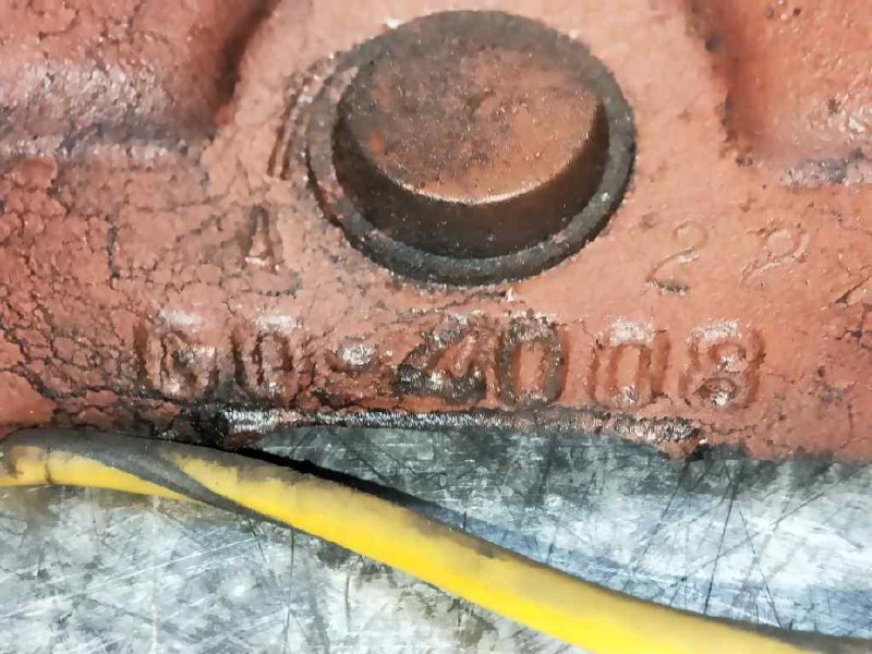 Recambio de culata para land rover 88 3.5d referencia OEM IAM G04008  