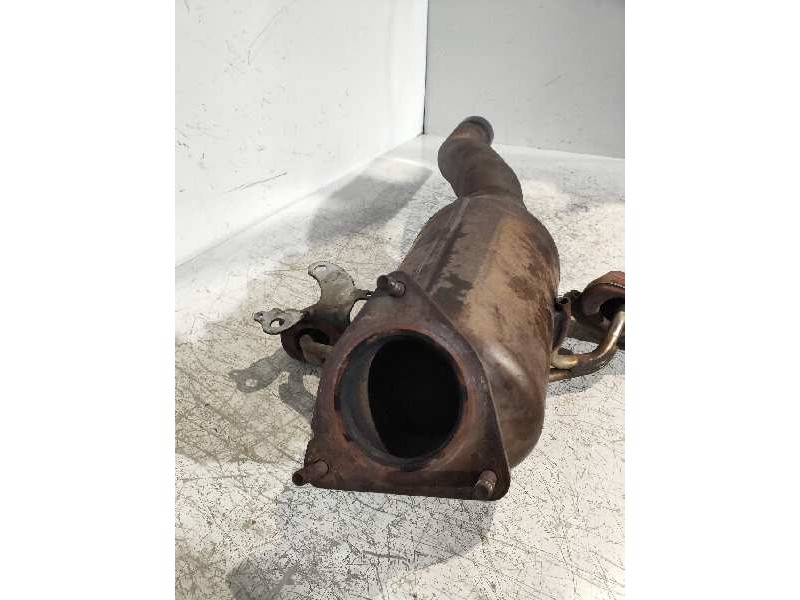 Recambio de catalizador para porsche cayenne (typ 9pa) básico referencia OEM IAM 7L525445H  