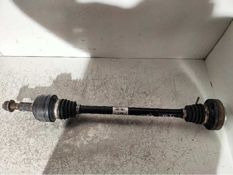 Recambio de transmision trasera derecha para porsche cayenne (typ 9pa) básico referencia OEM IAM 7L0501201  