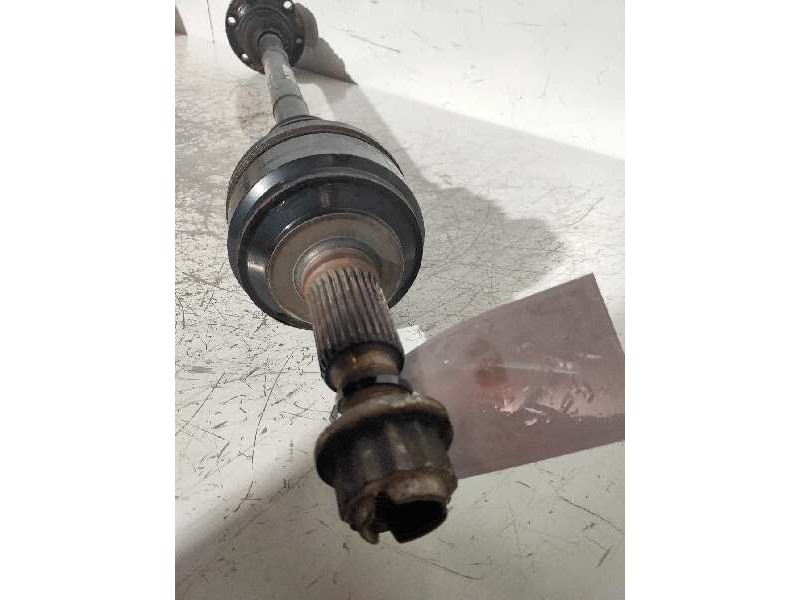 Recambio de transmision trasera izquierda para porsche cayenne (typ 9pa) básico referencia OEM IAM 7L0501201  