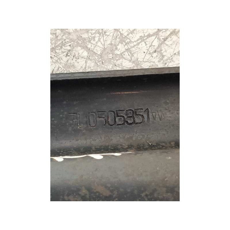 Recambio de brazo suspension inferior trasero izquierdo para porsche cayenne (typ 9pa) básico referencia OEM IAM 7L0505351W  