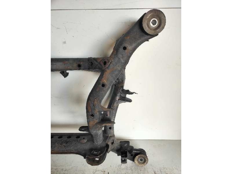 Recambio de puente trasero para porsche cayenne (typ 9pa) básico referencia OEM IAM 7L0599303B  