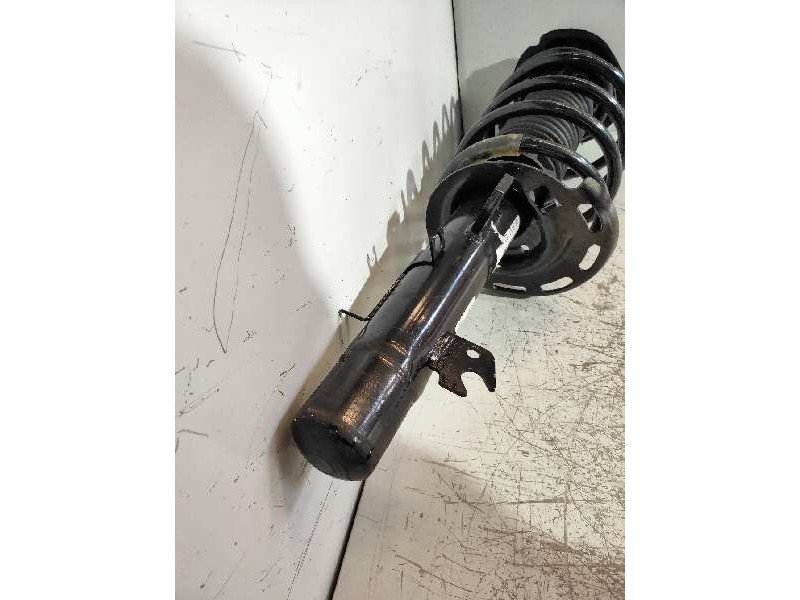 Recambio de amortiguador delantero derecho para citroen c3 elle referencia OEM IAM 9815657880  