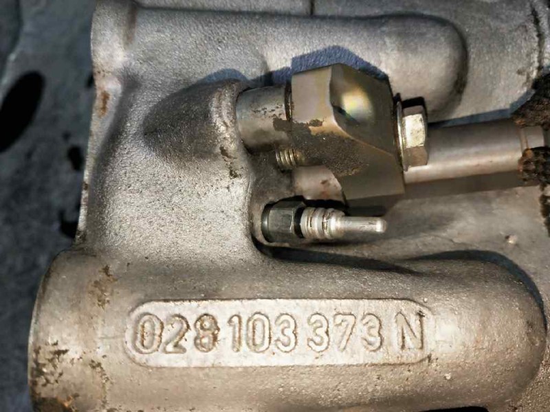 Recambio de culata para seat ibiza (6k) hit referencia OEM IAM 1ZAHU 028103373N 