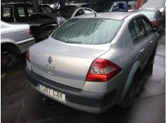 renault megane ii classic berlina del año 2004 2
