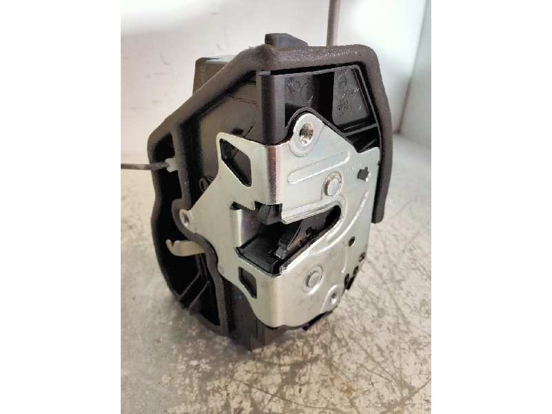 Recambio de motor cierre centralizado delantero derecho para bmw serie 4 gran coupe (f36) 2.0 16v turbodiesel referencia OEM IAM