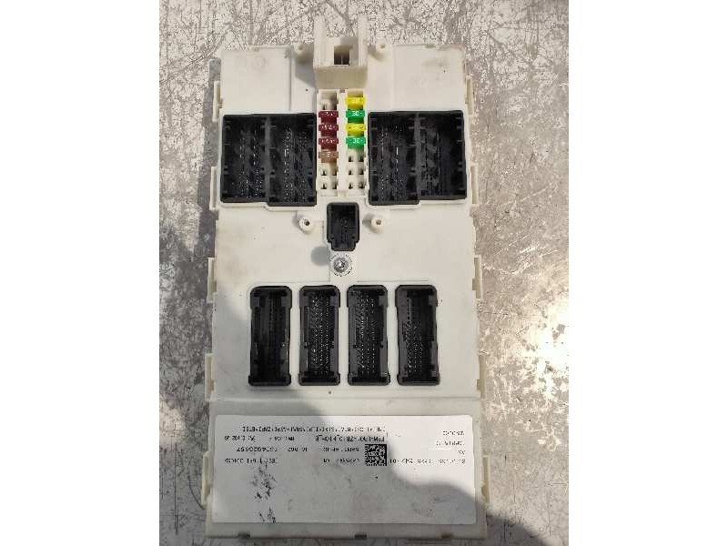 Recambio de caja reles / fusibles para bmw serie 4 gran coupe (f36) 2.0 16v turbodiesel referencia OEM IAM 7504923657 6135682554