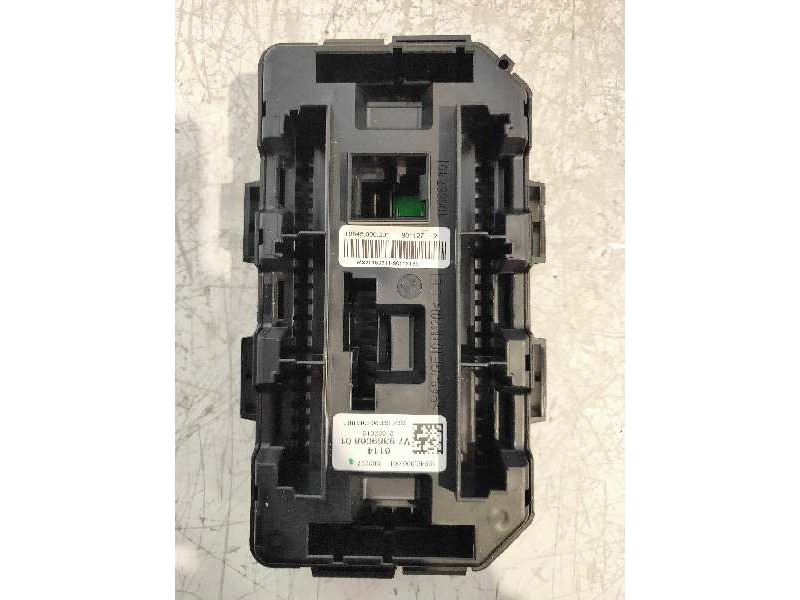 Recambio de caja reles / fusibles para bmw serie 4 gran coupe (f36) 2.0 16v turbodiesel referencia OEM IAM V7938906801 6114 2103