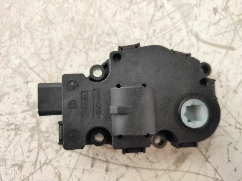 Recambio de motor apertura trampillas climatizador para bmw serie 4 gran coupe (f36) 2.0 16v turbodiesel referencia OEM IAM 4126