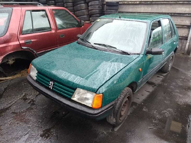 peugeot 205 berlina del año 1997
