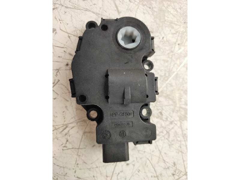 Recambio de motor apertura trampillas climatizador para bmw serie 4 gran coupe (f36) 2.0 16v turbodiesel referencia OEM IAM 4126