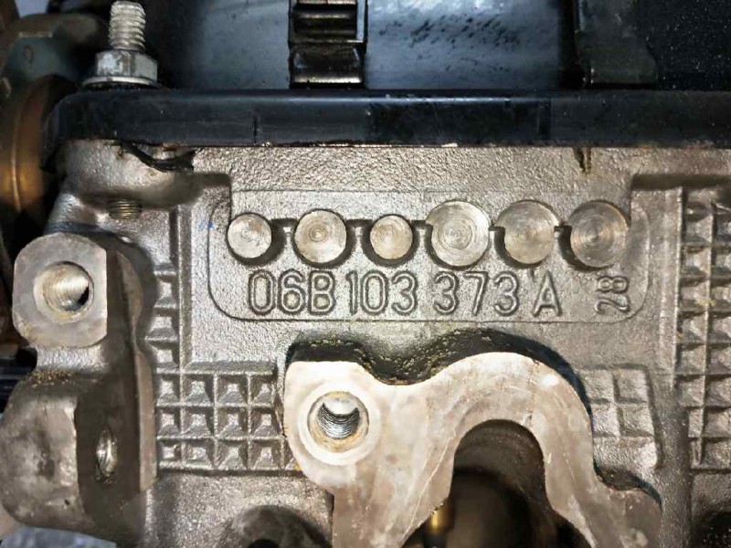 Recambio de culata para volkswagen passat berlina (3b2) 1.6 referencia OEM IAM AHL 06B103373A 