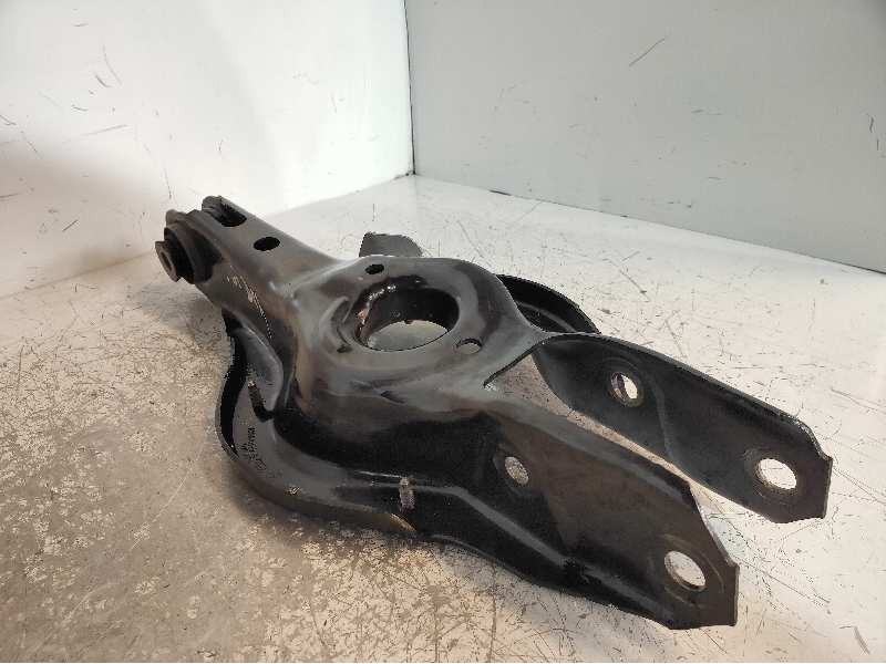 Recambio de brazo suspension inferior trasero derecho para bmw serie 4 gran coupe (f36) 2.0 16v turbodiesel referencia OEM IAM 6