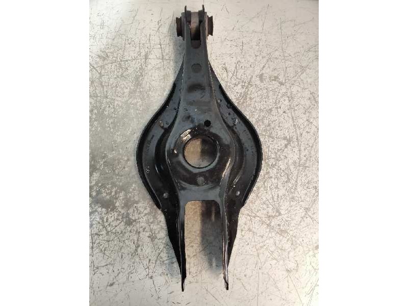 Recambio de brazo suspension inferior trasero izquierdo para bmw serie 4 gran coupe (f36) 2.0 16v turbodiesel referencia OEM IAM