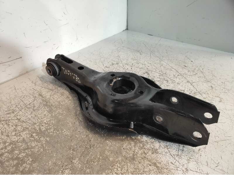 Recambio de brazo suspension inferior trasero izquierdo para bmw serie 4 gran coupe (f36) 2.0 16v turbodiesel referencia OEM IAM