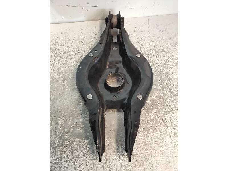 Recambio de brazo suspension inferior trasero izquierdo para bmw serie 4 gran coupe (f36) 2.0 16v turbodiesel referencia OEM IAM