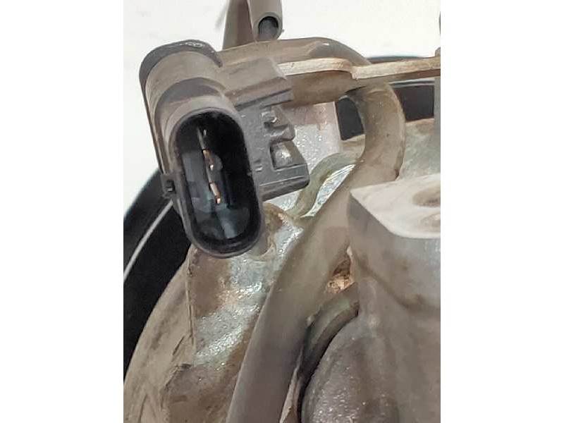 Recambio de compresor aire acondicionado para bmw serie 4 gran coupe (f36) 2.0 16v turbodiesel referencia OEM IAM 22527010 64529