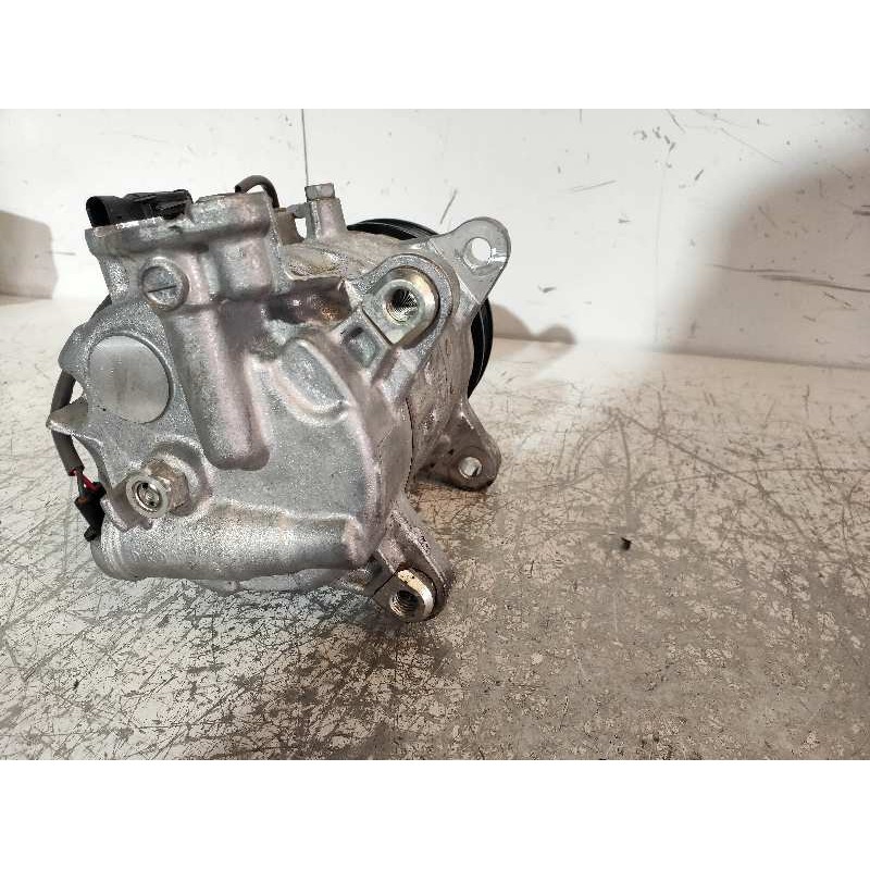 Recambio de compresor aire acondicionado para bmw serie 4 gran coupe (f36) 2.0 16v turbodiesel referencia OEM IAM 22527010 64529