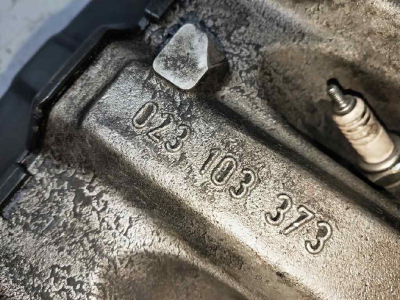 Recambio de culata para volkswagen t4 transporter/furgoneta (mod. 1991) caja cerrada referencia OEM IAM AAF 023103373 
