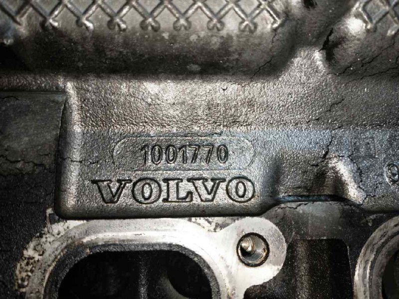 Recambio de culata para volvo v40 familiar 2.0 turbo cat referencia OEM IAM B4204T 1001770 