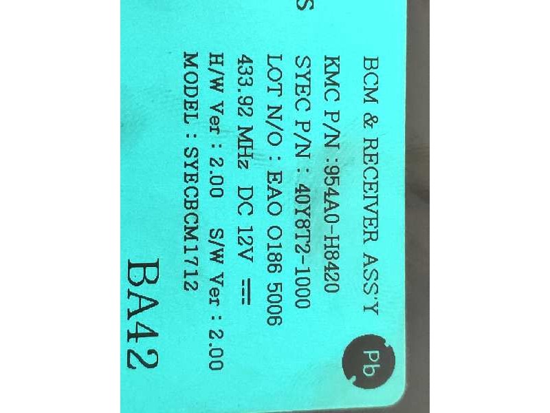 Recambio de modulo electronico para kia stonic (ybcuv) concept referencia OEM IAM 954A0H8420 40Y8T21000 