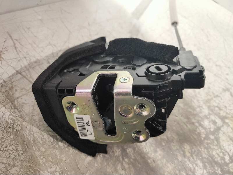 Recambio de motor cierre centralizado trasero izquierdo para kia stonic (ybcuv) concept referencia OEM IAM 81410H8010IF0  