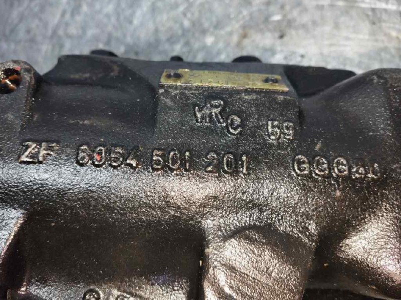 Recambio de caja direccion para bmw serie 7 (e32) 3.0 cat referencia OEM IAM 1139741 8054955242 ASISTIDA