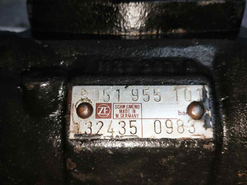 Recambio de caja direccion para bmw serie 7 (e23) 3.5 referencia OEM IAM 8051955101   Recambio de caja direccion para bmw serie 7 (e23) 3.5 referencia OEM IAM 8051955101