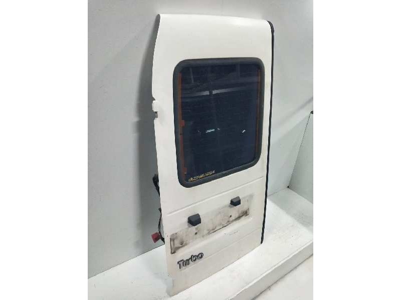 Recambio de puerta trasera izquierda para ford fiesta courier furg. referencia OEM IAM FURGONETACOURIER  