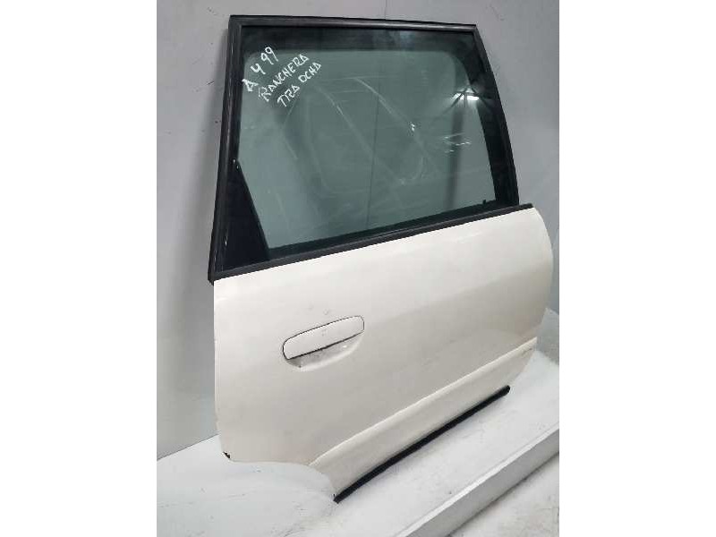 Recambio de puerta trasera derecha para audi a4 avant (b5) 1.9 tdi referencia OEM IAM   