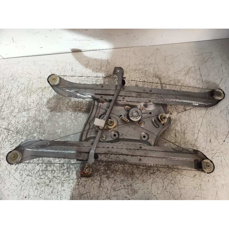 Recambio de elevalunas delantero derecho para mitsubishi grandis (na0w) 2.0 di-d inform referencia OEM IAM 0620402210 MR989948 D