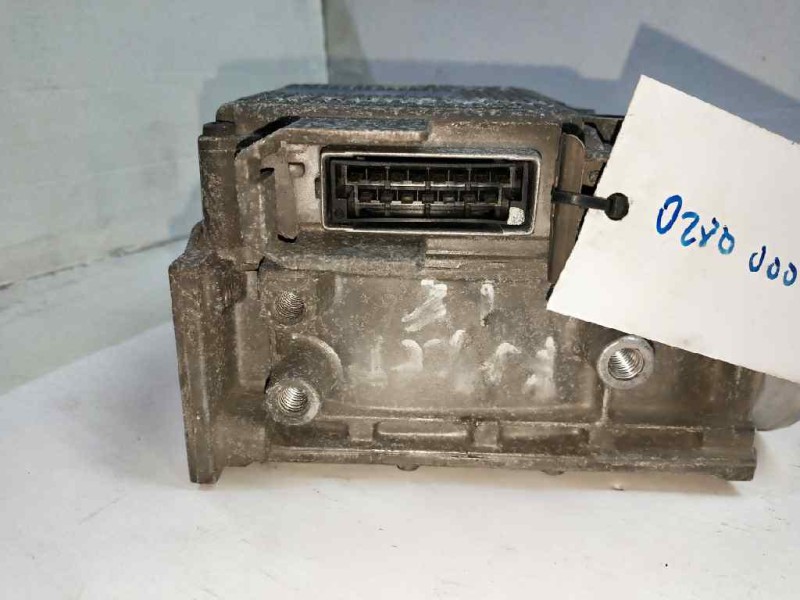 Recambio de caudalimetro para opel kadett e gsi berlina referencia OEM IAM 0280000605 90281820 BOSCH