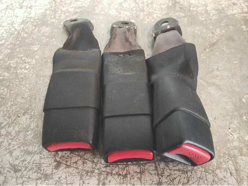 Recambio de juego cinturones trasero para mitsubishi grandis (na0w) 2.0 di-d inform referencia OEM IAM   